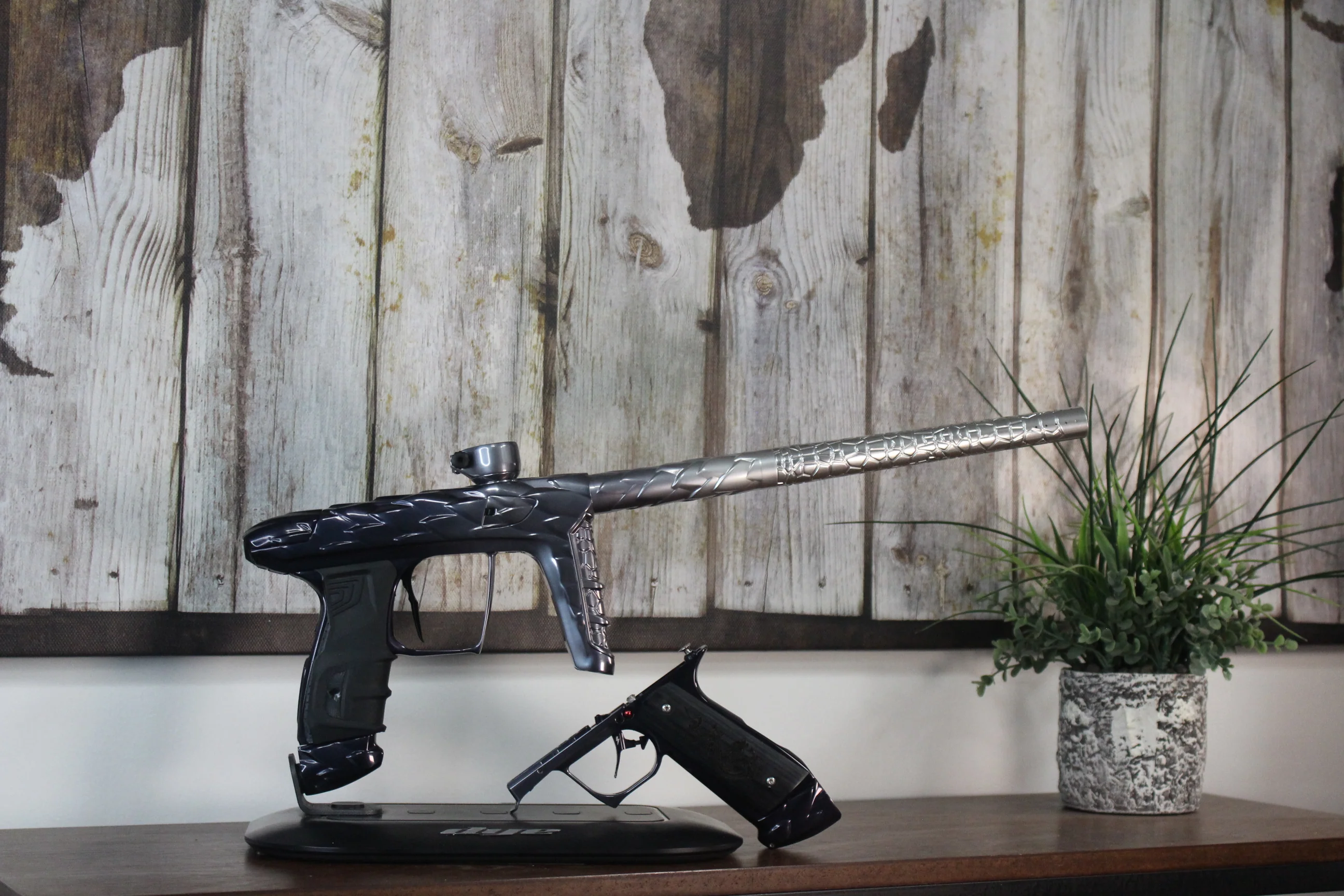 Adrenaline Luxe IDOL w/Mech - Silver Surfer
