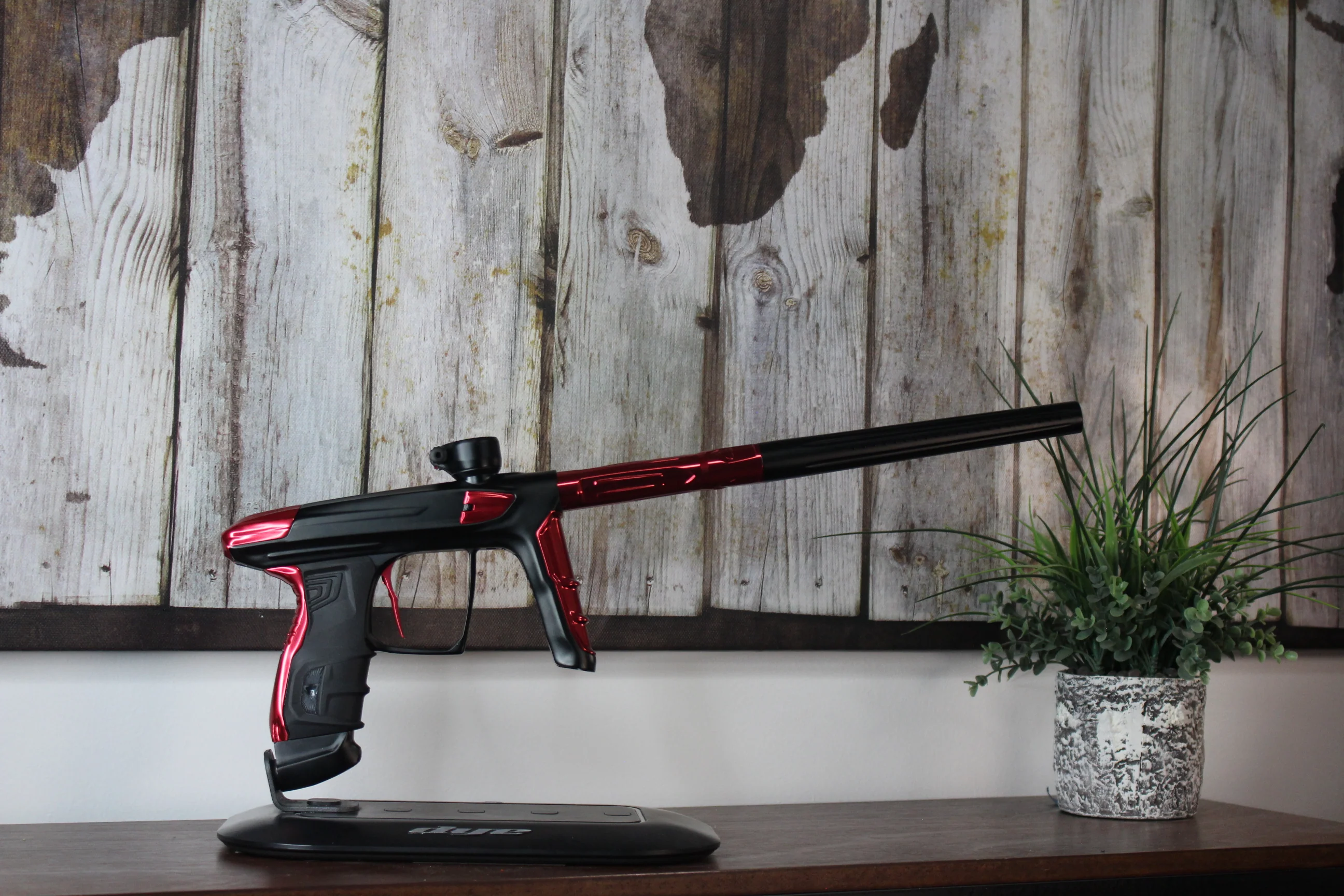 DLX Luxe IDOL - Black/Red