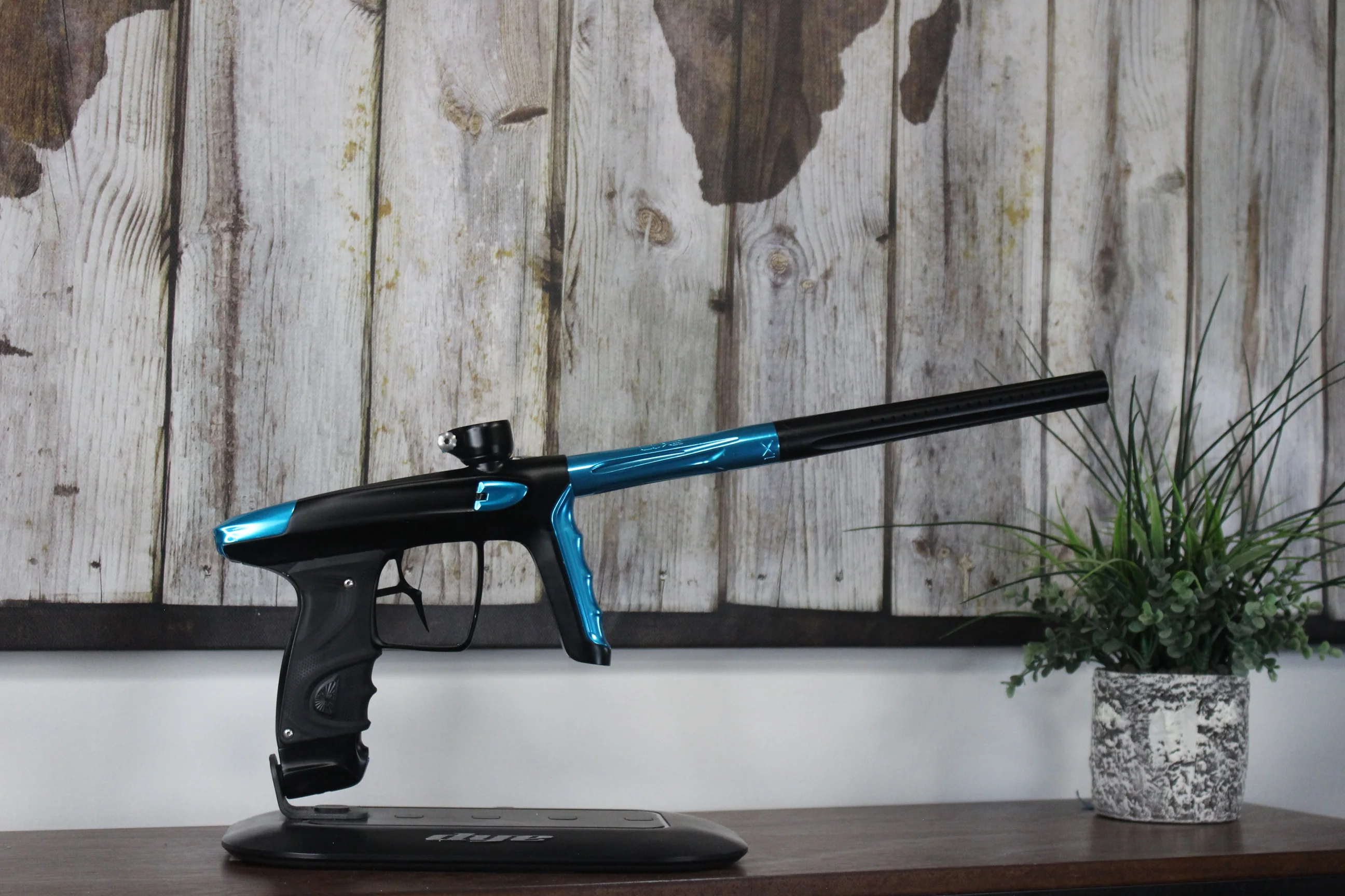 DLX Luxe TM40 - Black/Teal