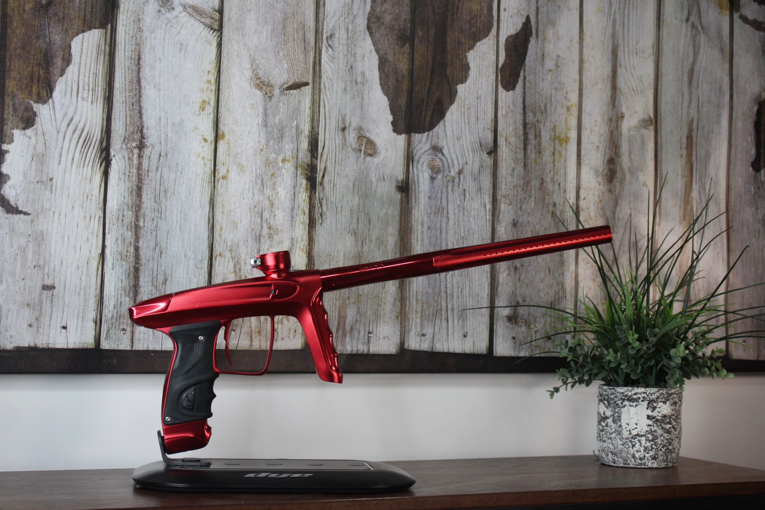 DLX Luxe TM40 - Red