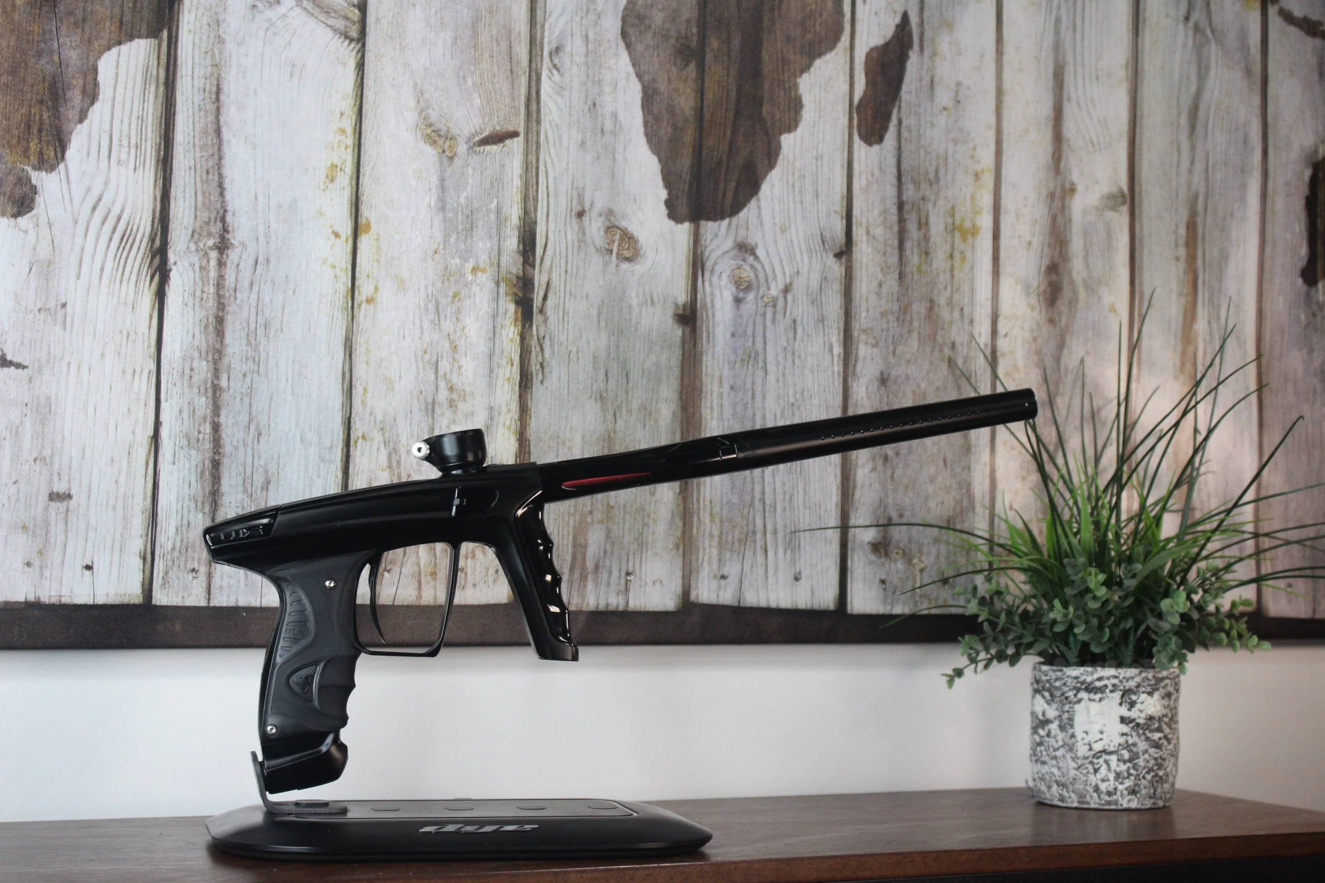 DLX Luxe X - Black