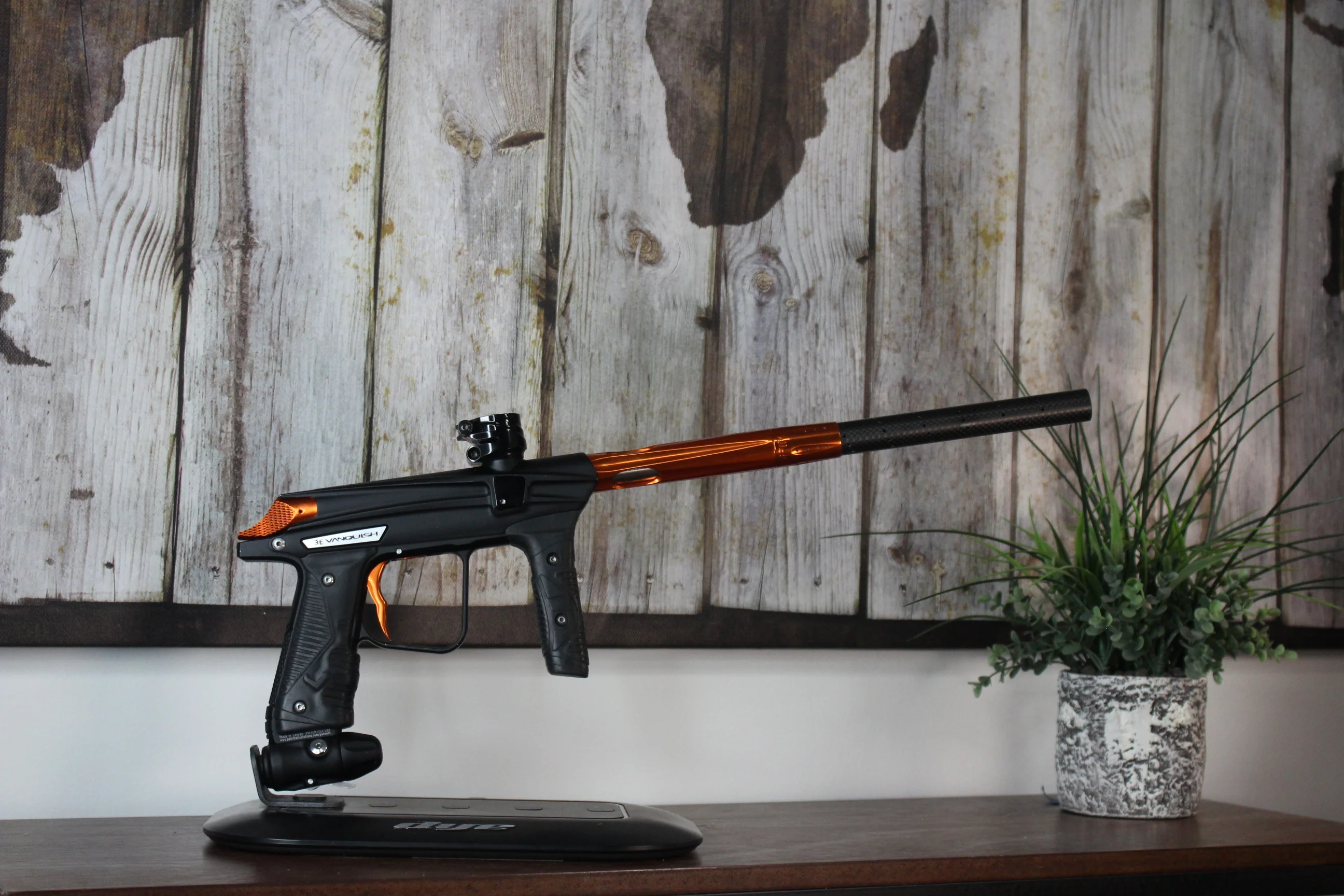 Empire Vanquish 1.5 - Black/Orange
