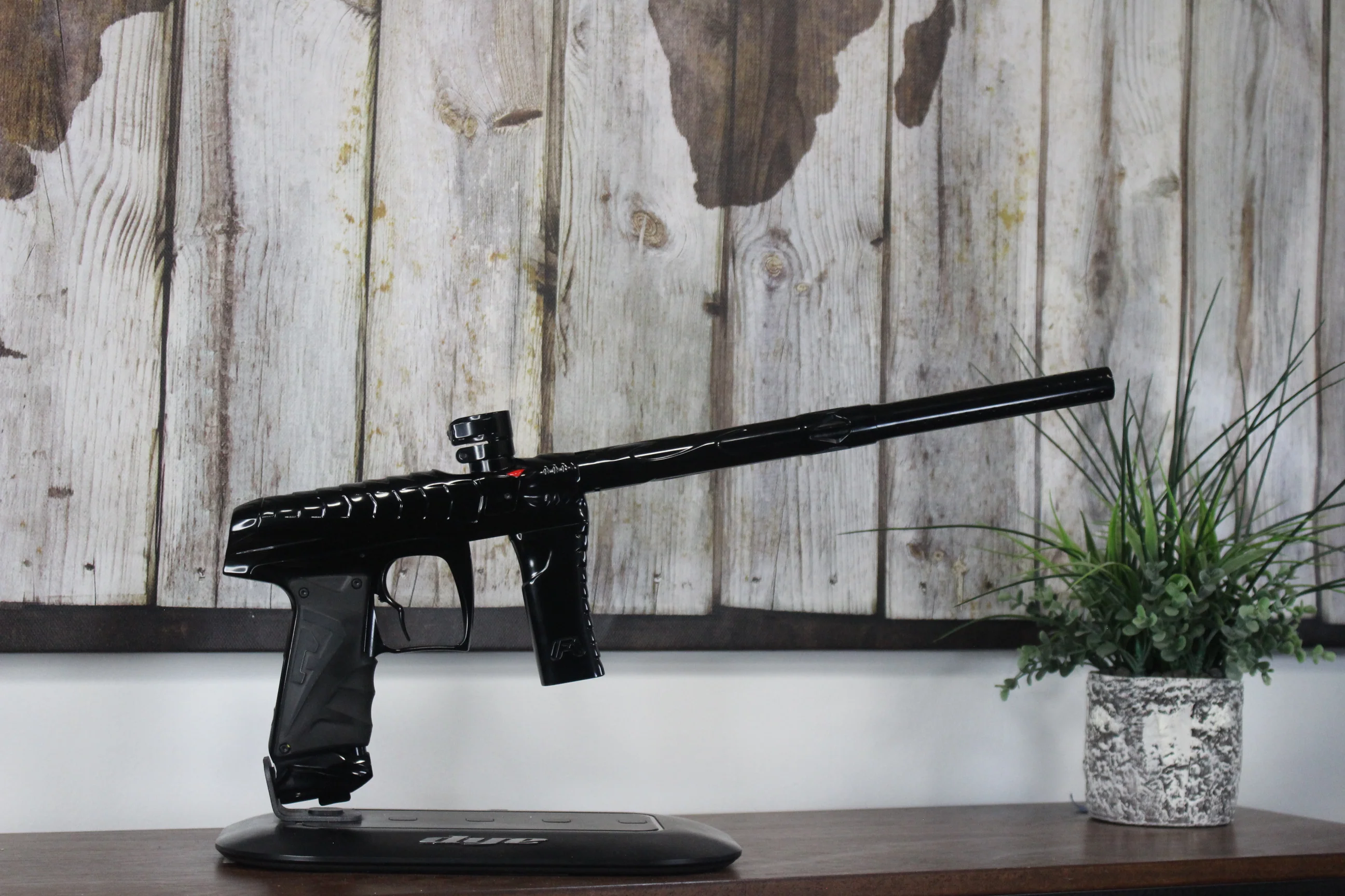 Field One "Dragon" Force V2 - Gloss Black