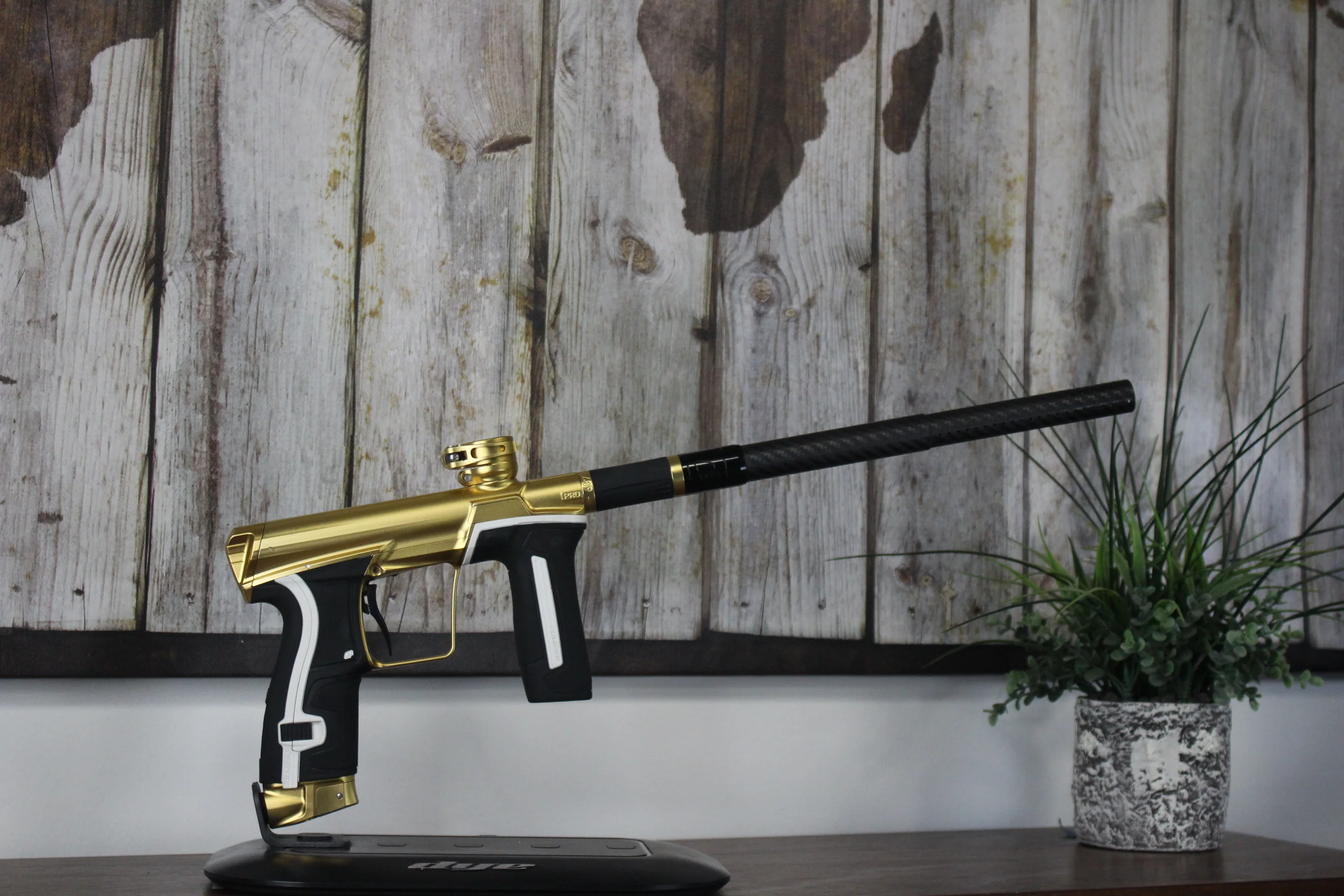 Planet Eclipse CS2 Pro - Gold