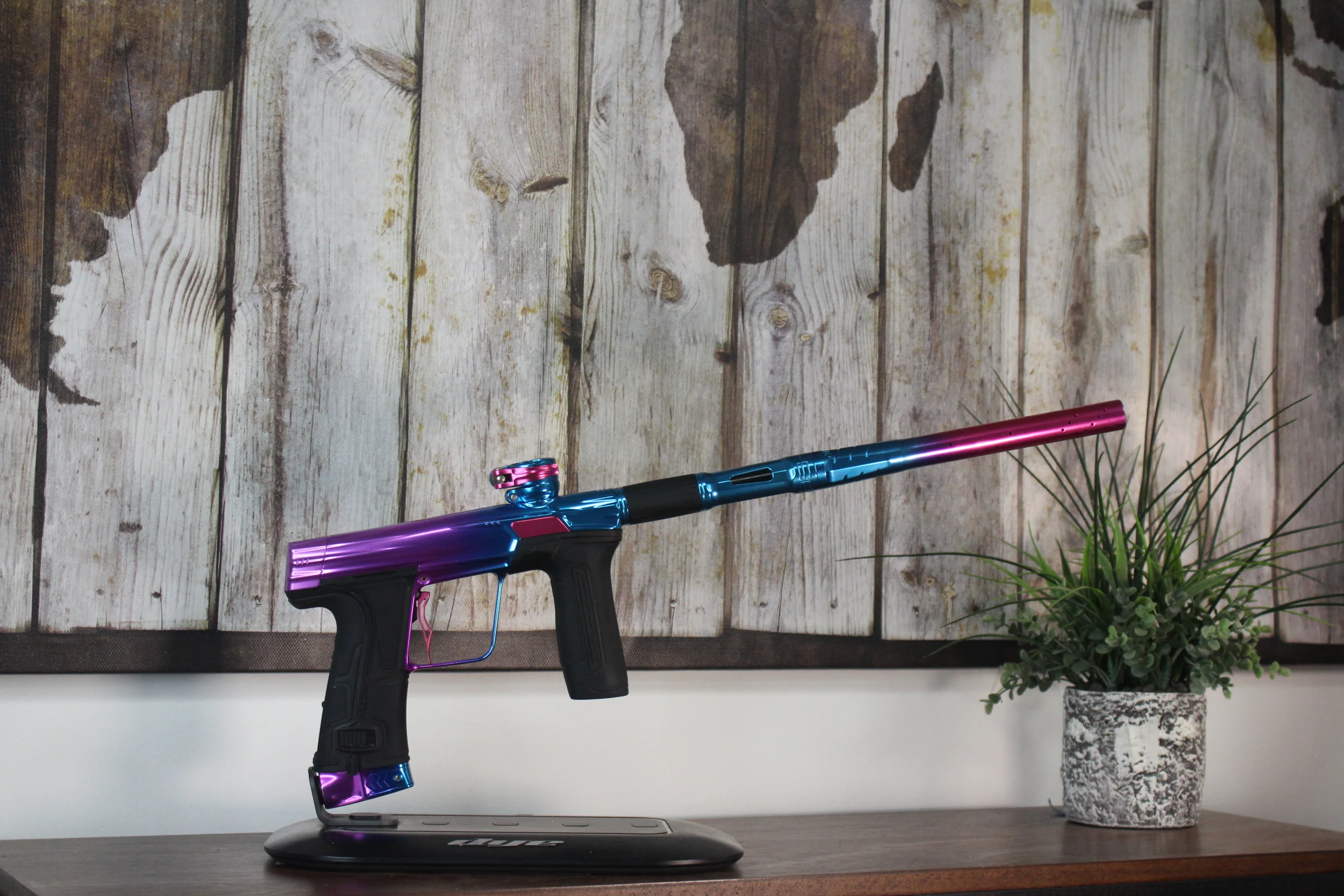 Planet Eclipse CS3 - Wildberry Fade