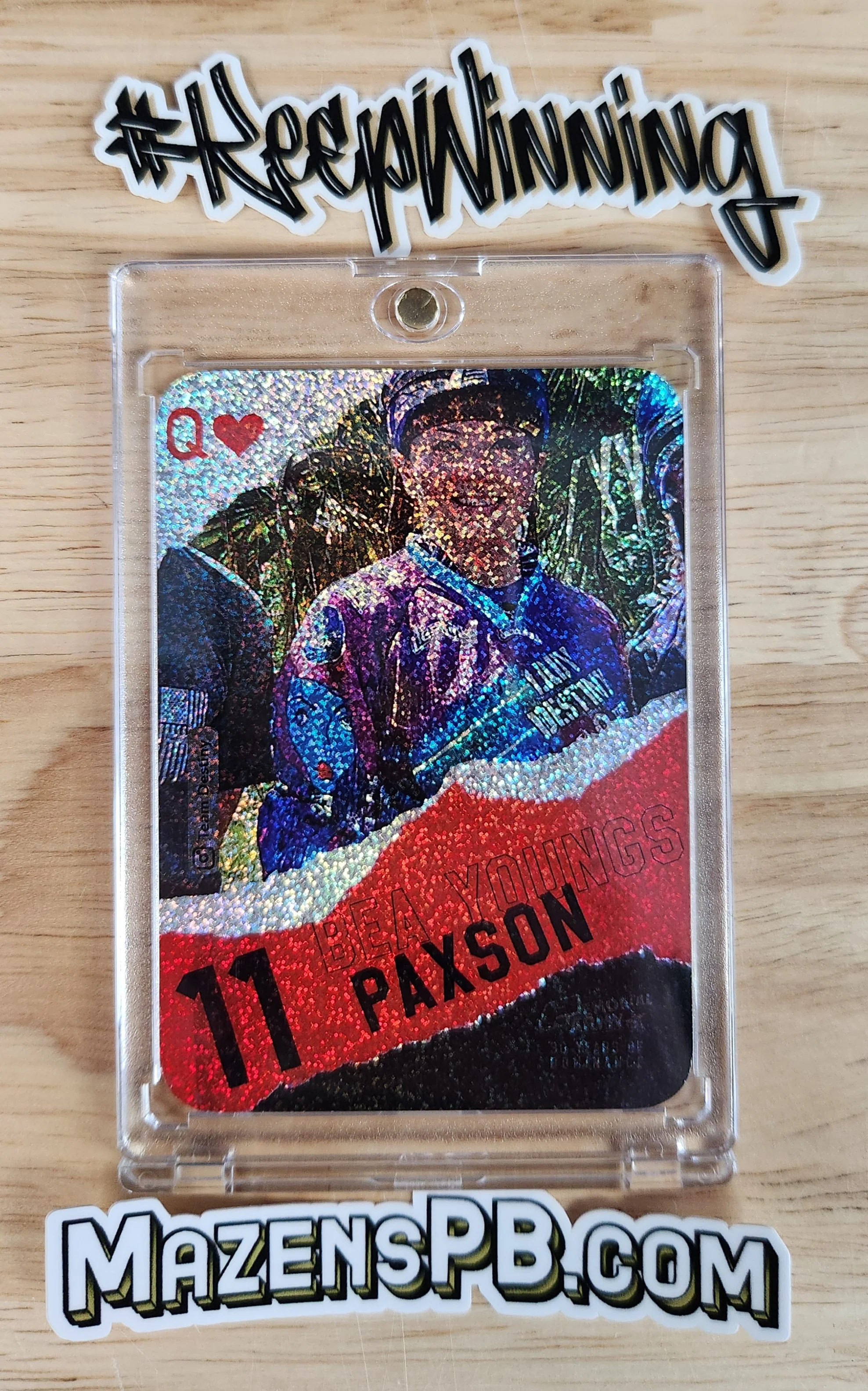 Planet Eclipse Emortal Trading Card - Queen of Hearts - Bea Youngs Paxson Heavy Dot Holo
