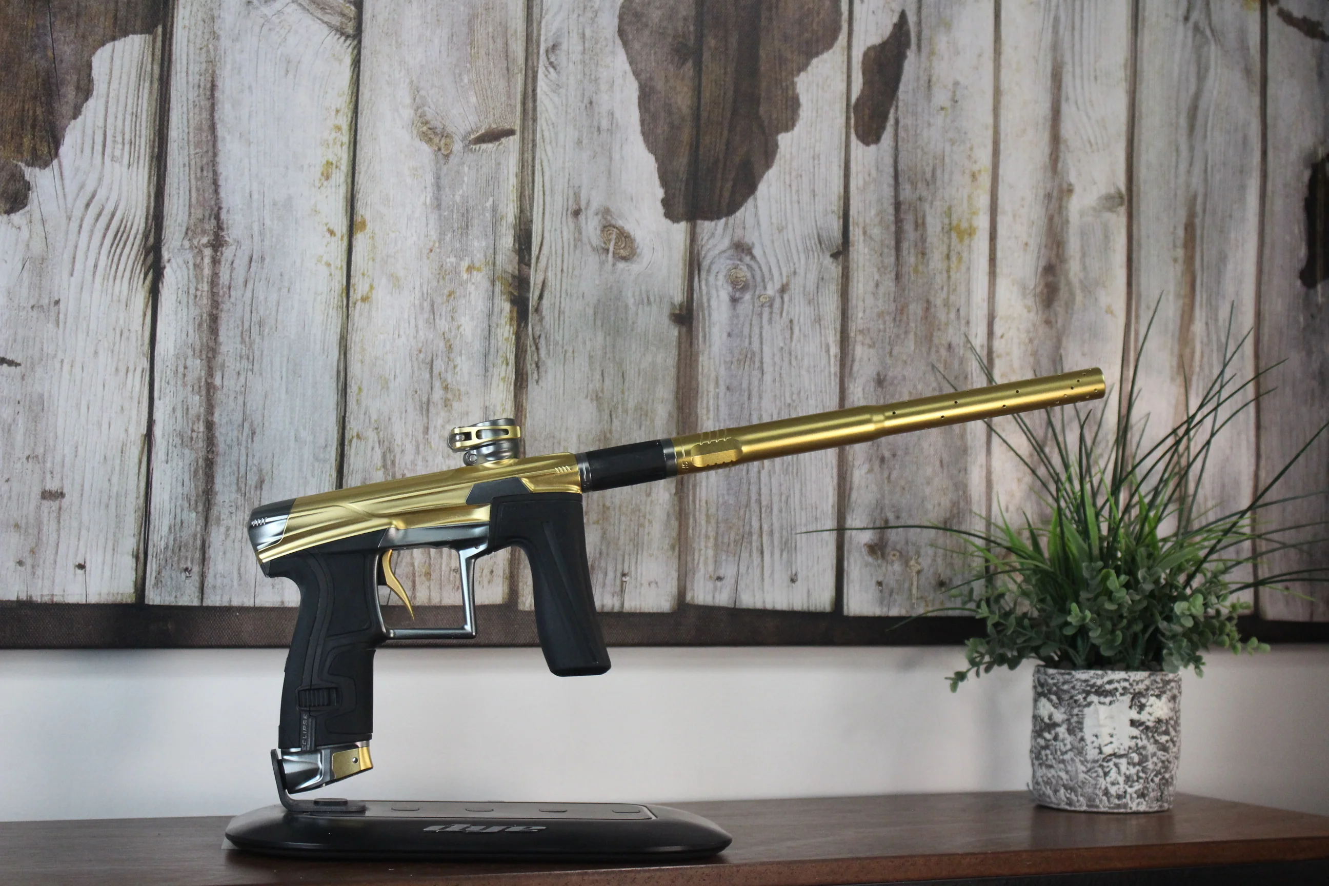 Planet Eclipse Geo 4 - Gold/Grey