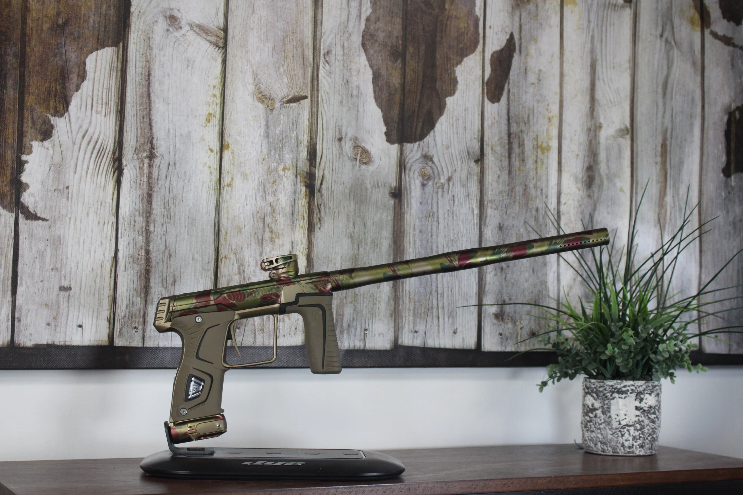 Planet Eclipse Gtek 170R - Predator Camo