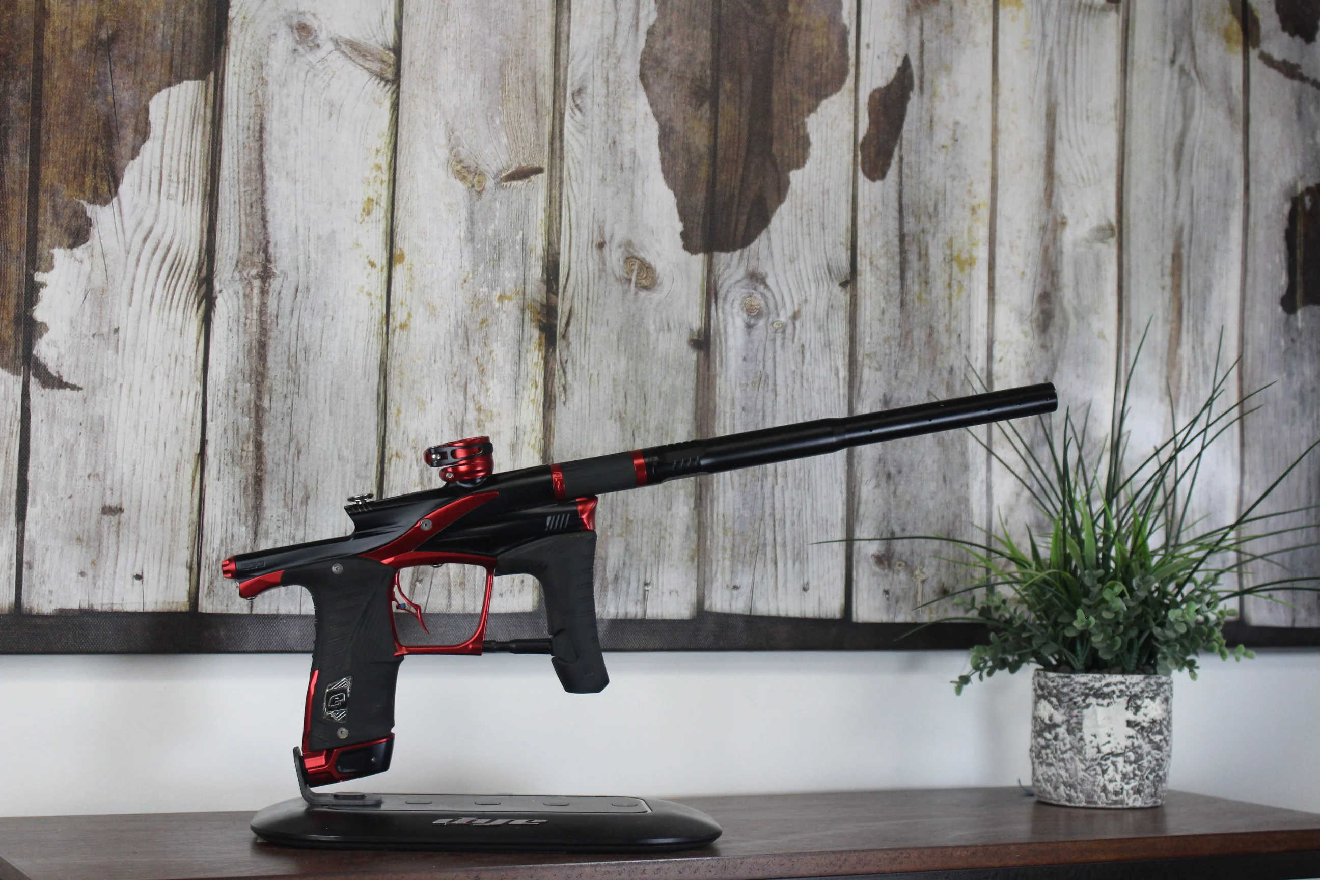 Planet Eclipse LV1.6 - Black/Red