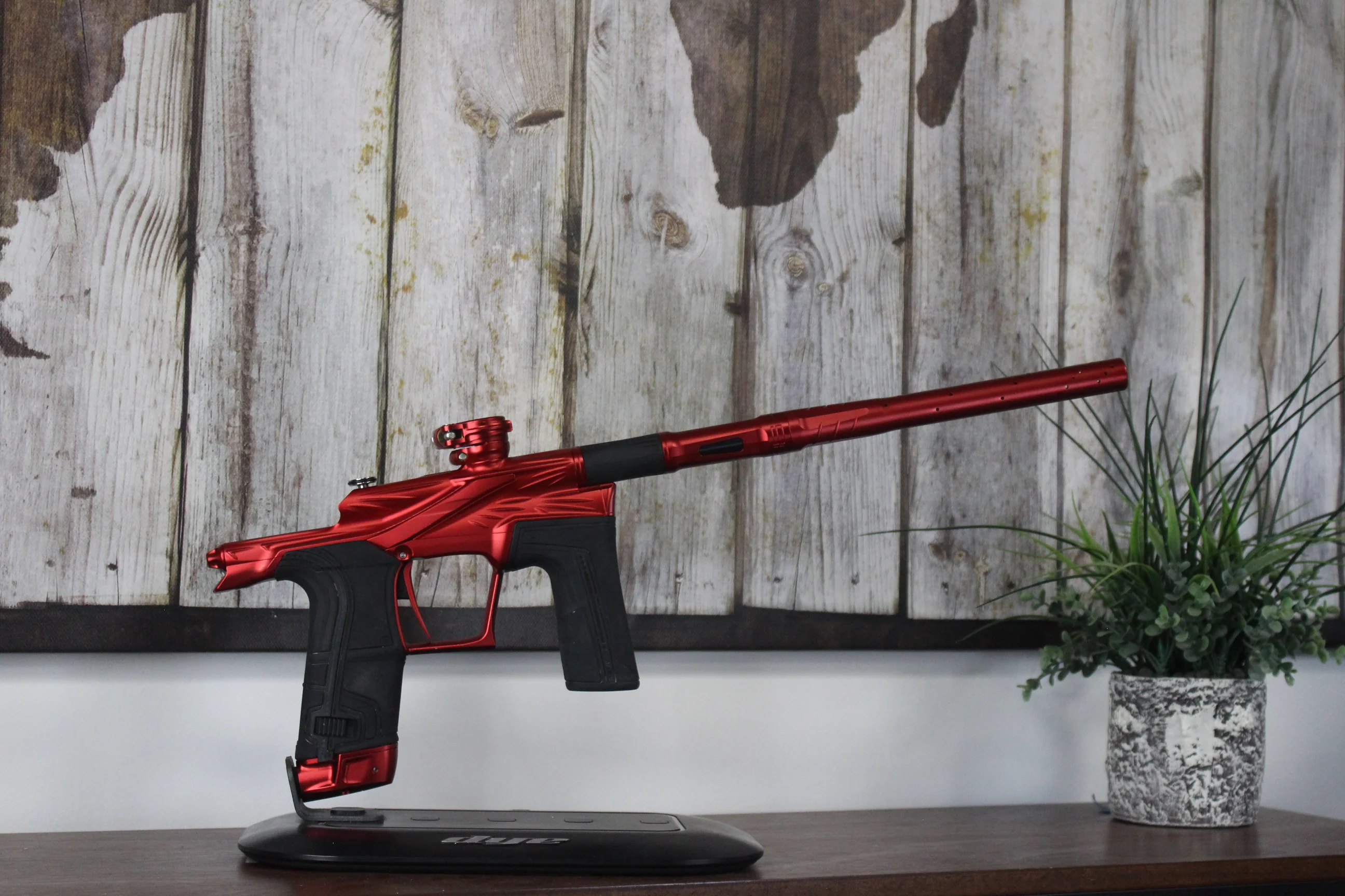 Planet Eclipse Project "G2" LV2 - Red