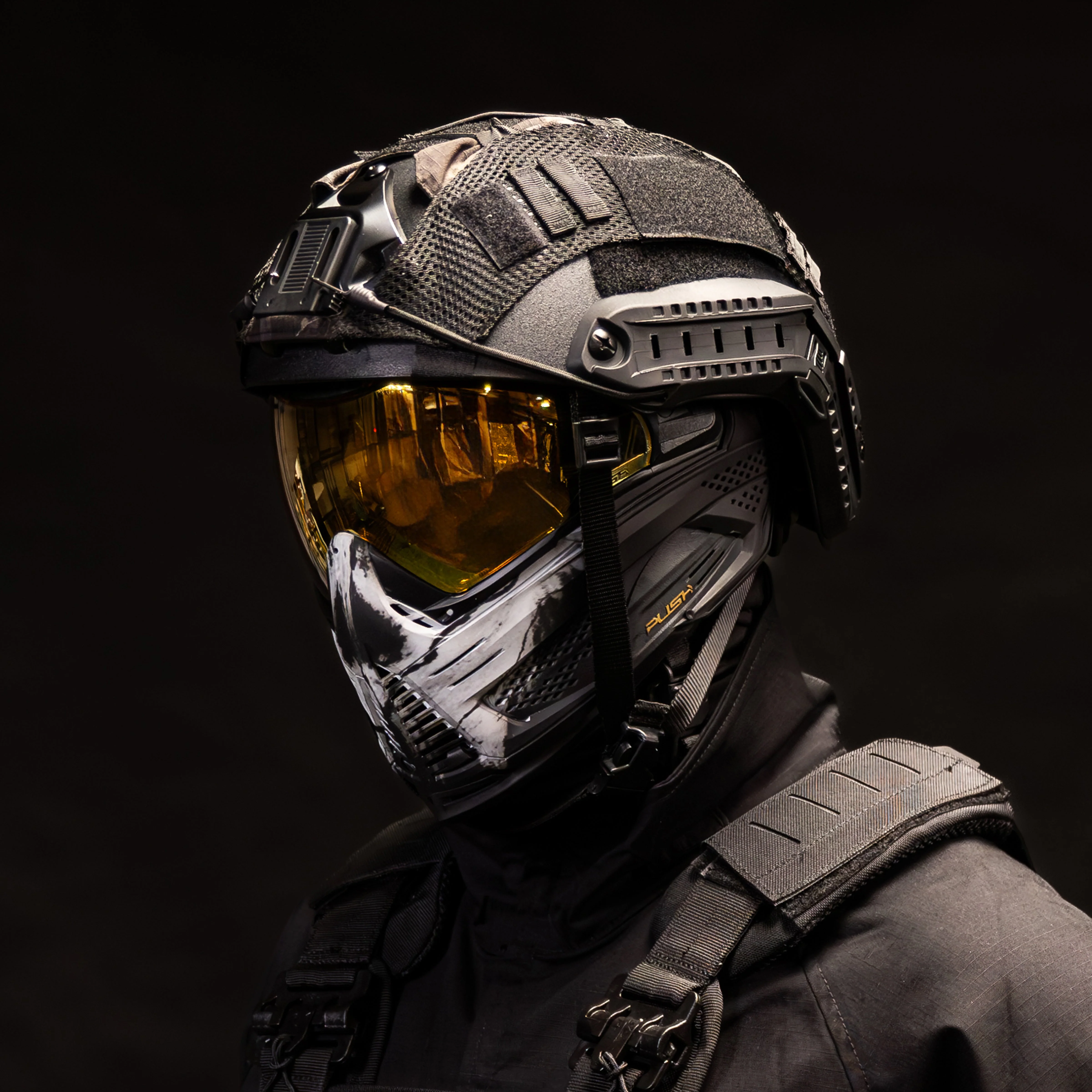 Unite Goggle Mk II - Warlord Enforcer (Black/White Skull) - Gold Lens - Image 4